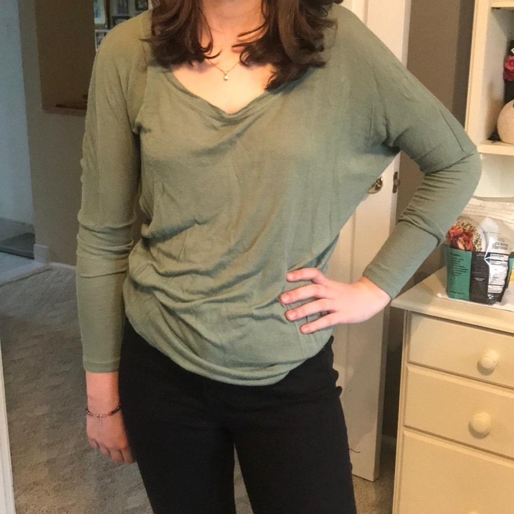 Urban Outfitters green long sleeve tee, Size S